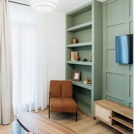 Apartament Canvas Color Your Wolos