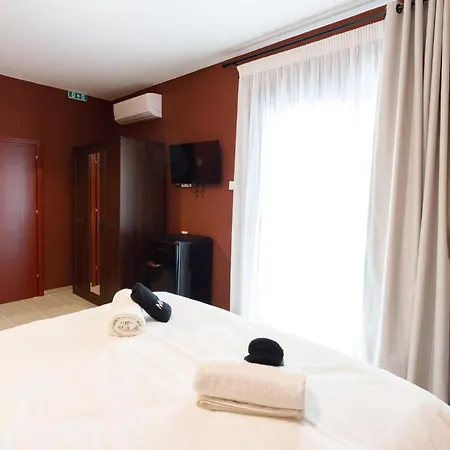 Canvas Color Your * Wolos