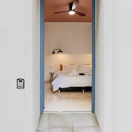 Canvas Color Your Volos