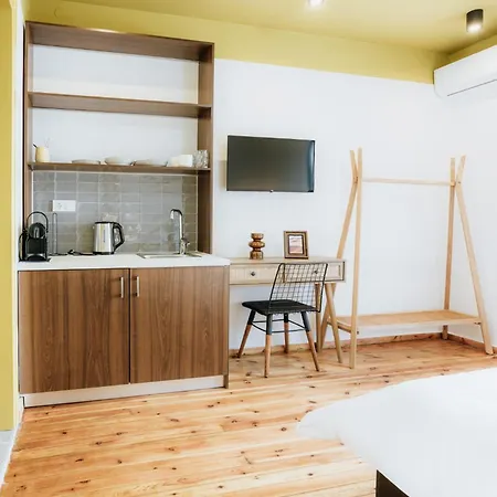 Canvas Color Your Volos